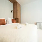 Elegant Flat Near Republique & Canal Saint Martin パリ