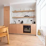Elegant Flat Near Republique & Canal Saint Martin *