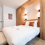 アパート Elegant Flat Near Republique & Canal Saint Martin パリ
