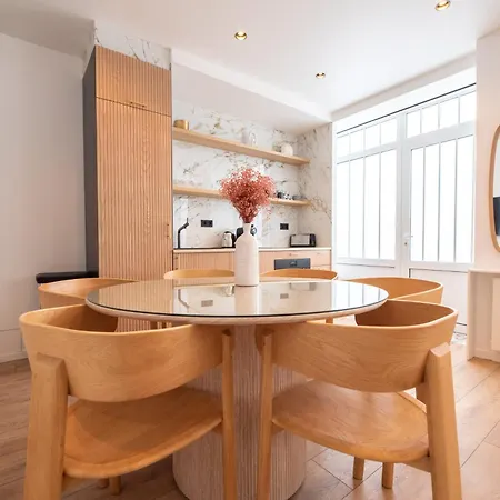 Elegant Flat Near Republique & Canal Saint Martin *
