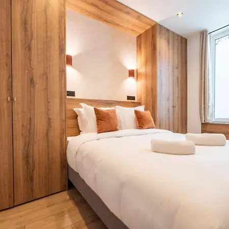 Apartment Elegant Flat Near Republique & Canal Saint Martin