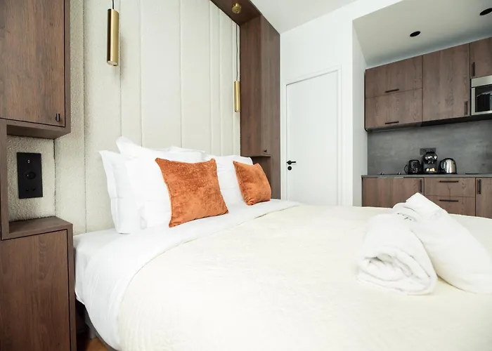 Elegant Flat Near Republique & Canal Saint Martin * Paříž