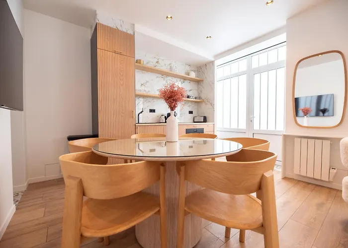 Elegant Flat Near Republique & Canal Saint Martin *