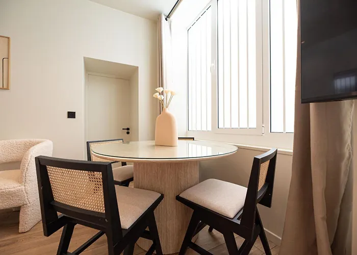 Elegant Flat Near Republique & Canal Saint Martin